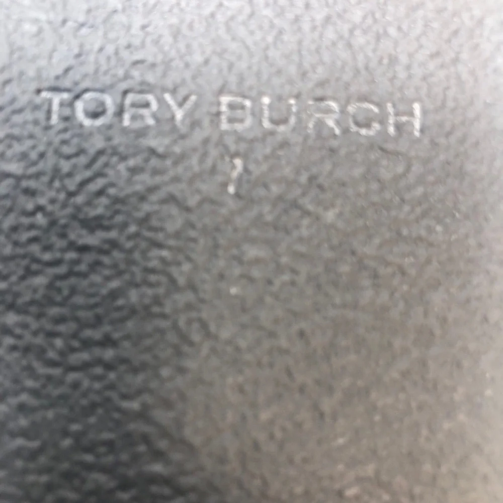 New Tory Burch Miller Cloud Leather Thong Black Sandals Women’s Size 7